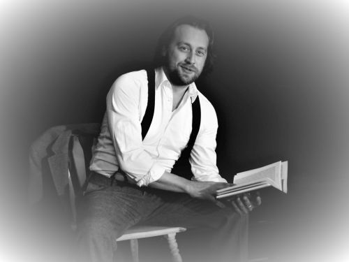 Steve Smith as Henry David Thoreau